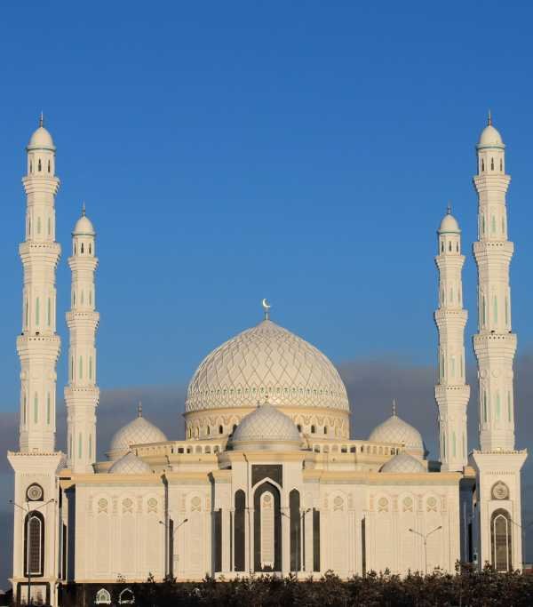 Hazret Sultan Mosque