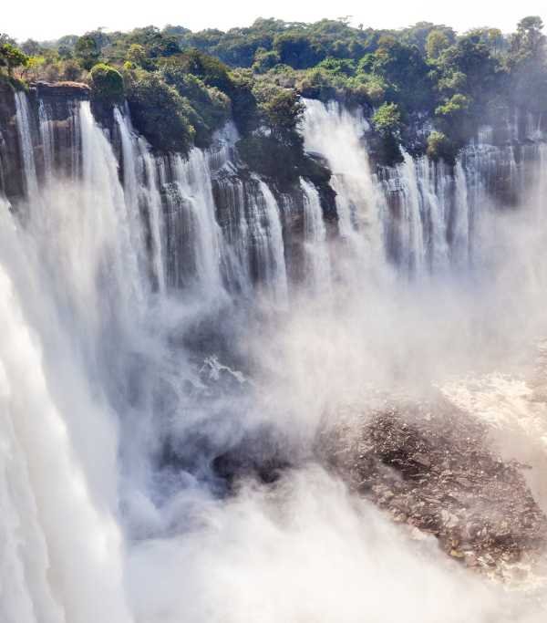 Kalandula Falls