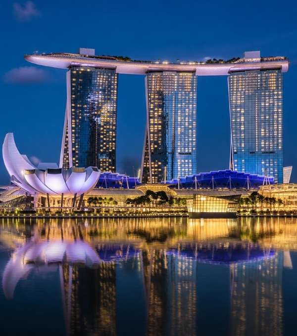 Marina Bay Sands & Sky Park