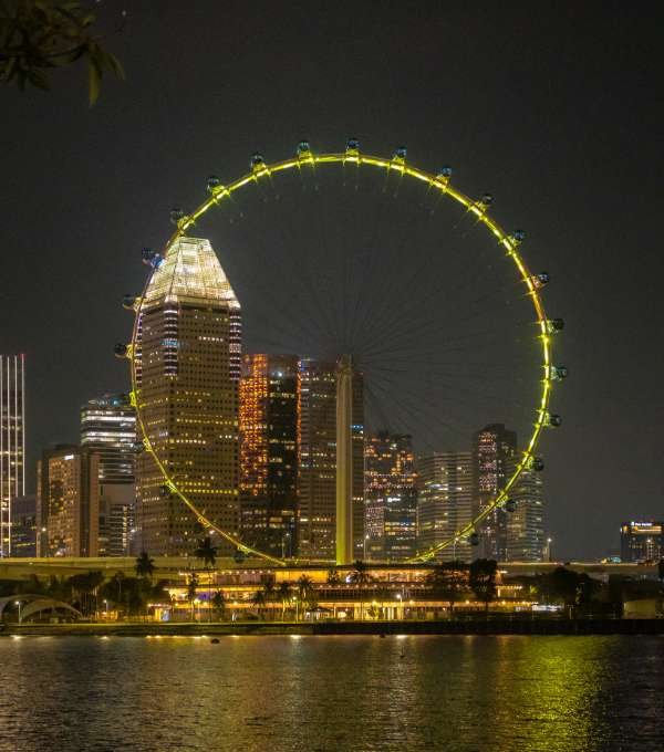 Singapore Flyer Giant