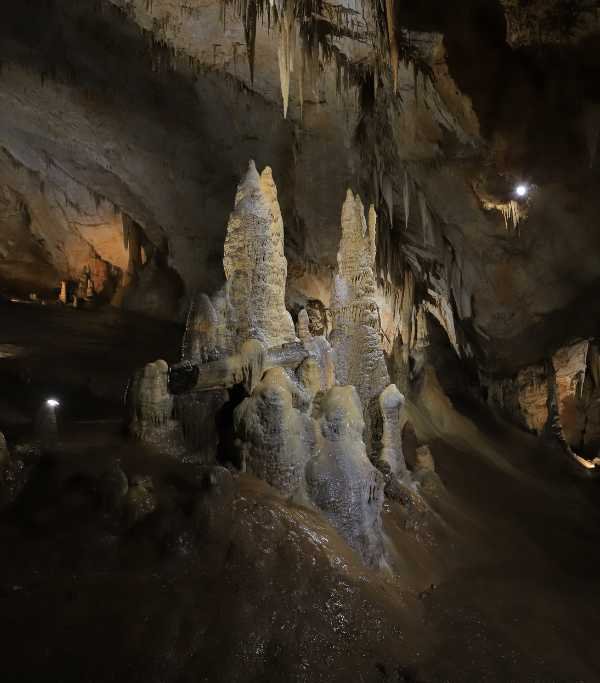 Lipa cave