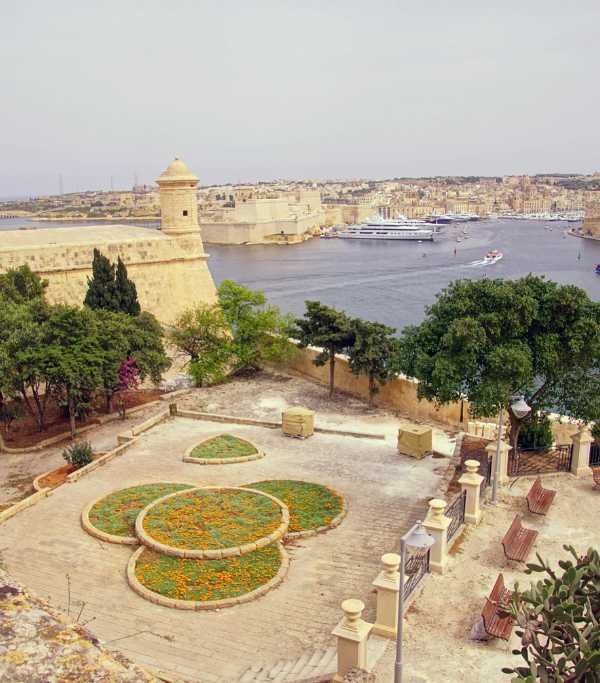 Malta Upper Barrakka Gardens